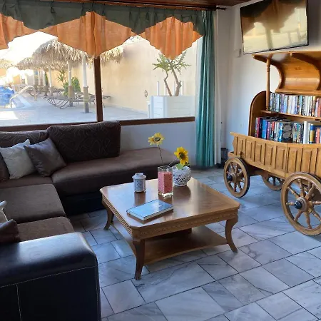 Hotel Bay Perissa (Santorini)