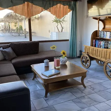 Bay Hotel